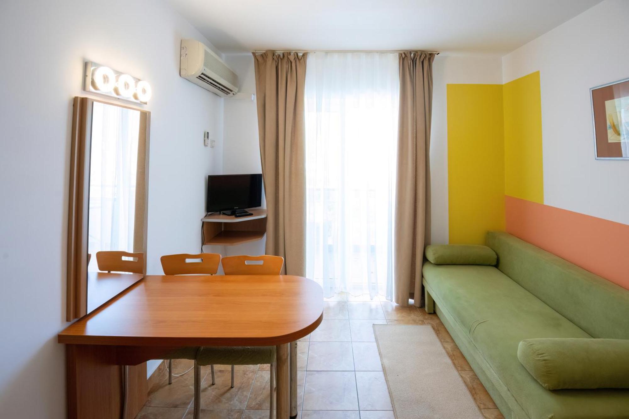 Complex Modern All Inclusive ママイア エクステリア 写真